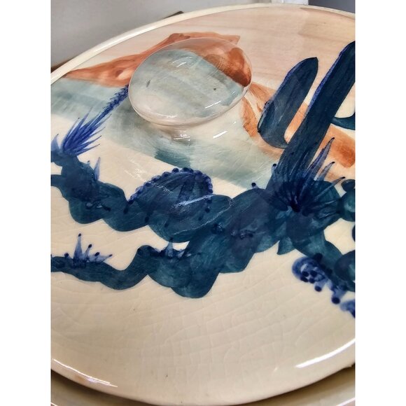 Handcrafted Ellis Pottery Desert Scene Lidded Pottery Bowl - Picture 13 of 13